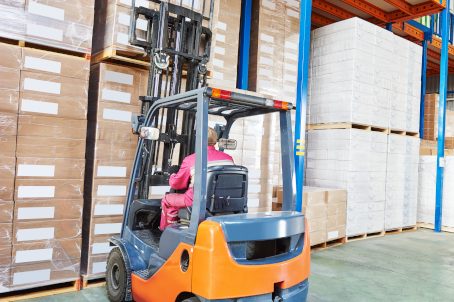 Image d'illustration de manutention en véhicule